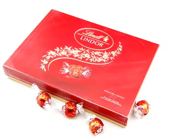 Lindt Lindor (red) Chocolate (250g) Box
