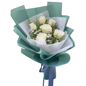6 Stems of White Roses in Bouquet