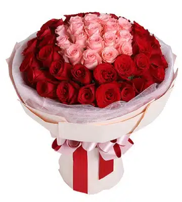 Red andPink roses Bouquet