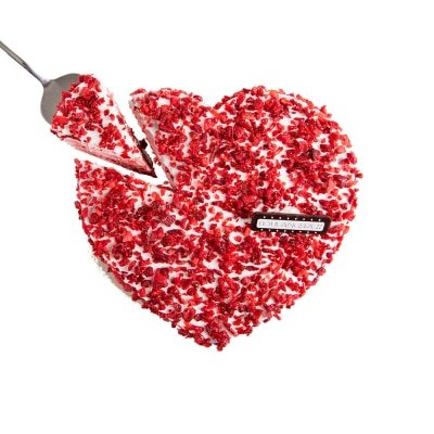 Strawberry Love Cake