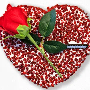 Strawberry `Forever Rose` Love Cake