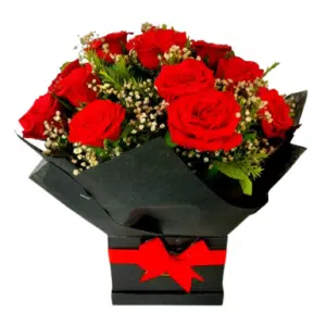 Dozen Roses in Kraft Box