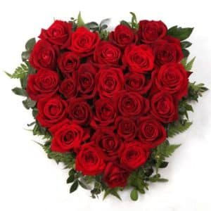 Anna - Heart Rose Box