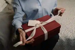 Top gifts to send to Philippines