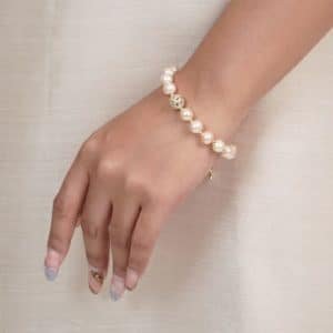 Freshwater Pearl Bracelet in Peach